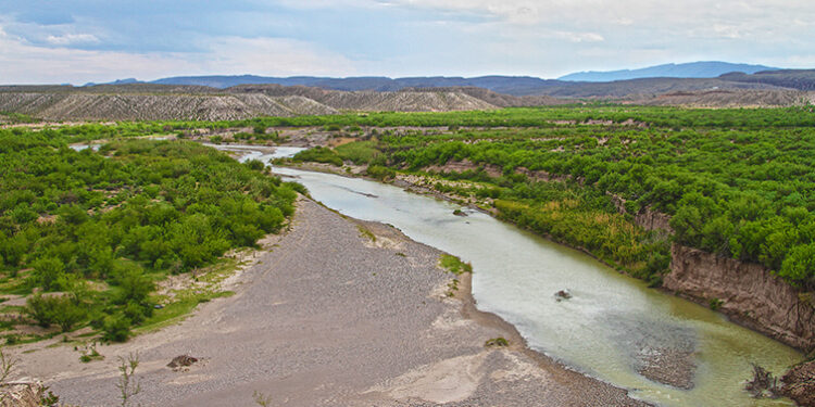 EUA y México firman acuerdo histórico para la gestión del agua del Río Bravo