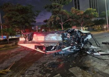 Cybertruck de Tesla sufre grave accidente en Guadalajara