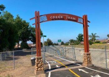 Escondido declara emergencia por contaminación en Escondido Creek