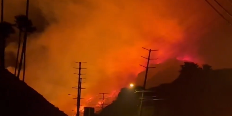 Incendio en malibu