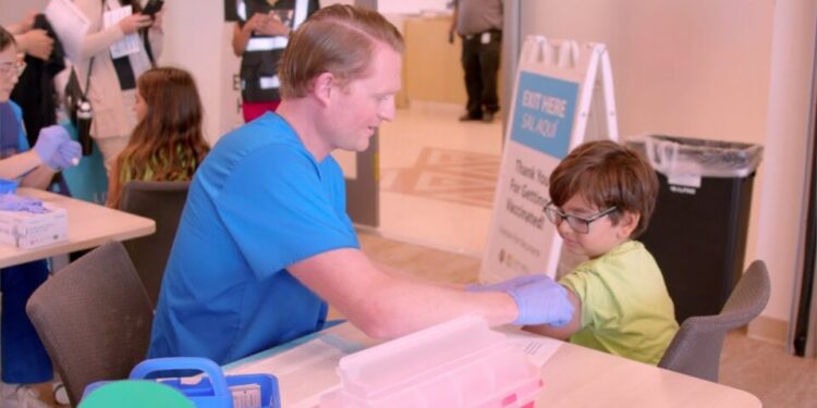 Aumentan los casos de gripe en San Diego, llaman a reforzar cuidados y vacunación
