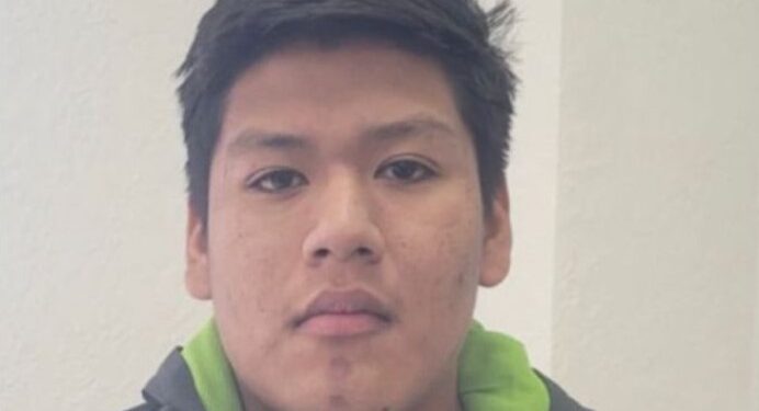 Adolescente desaparece tras cruzar la Garita El Chaparral en Tijuana