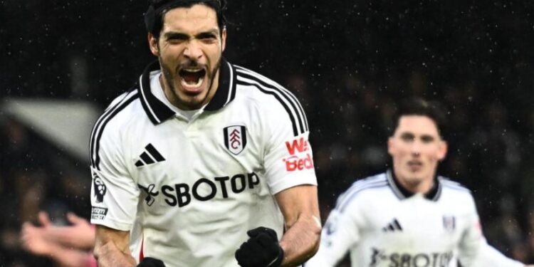 Raúl Jiménez hace historia en la Premier League