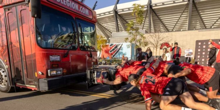 San Diego Legion organiza evento benéfico “Bus Push Challenge II”