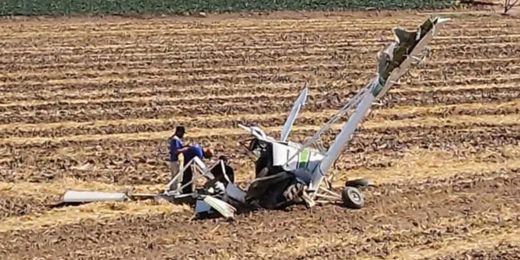 Se desploma avión en Mexicali, piloto sobrevive