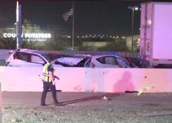 Cinco muertos y varios lesionados en un choque múltiple en Texas