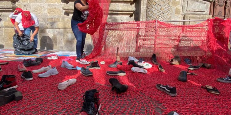México de luto: Vigilia nacional por desaparecidos tras hallazgo en Teuchitlán, Jalisco