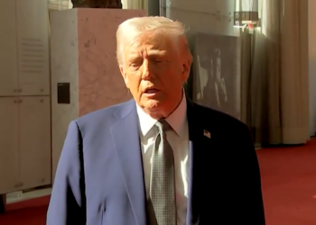 Trump anuncia que se publicarán los archivos secretos sobre el asesinato de JFK