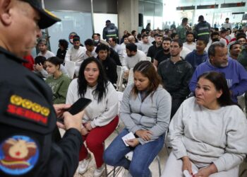 Estados Unidos deportó a 175 migrantes en nuevo vuelo a Venezuela