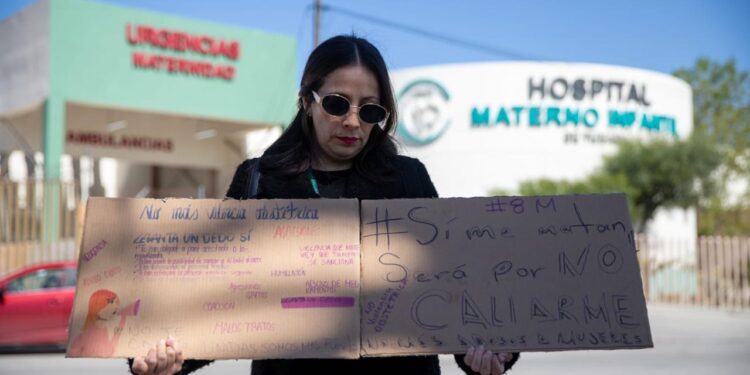 Mujer denunció maltrato médico en el Hospital Materno Infantil en el marco del 8M