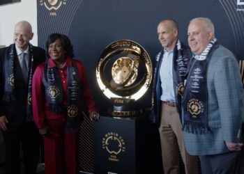 Presidente de la FIFA continúa gira por ciudades sede del Mundial de Clubes
