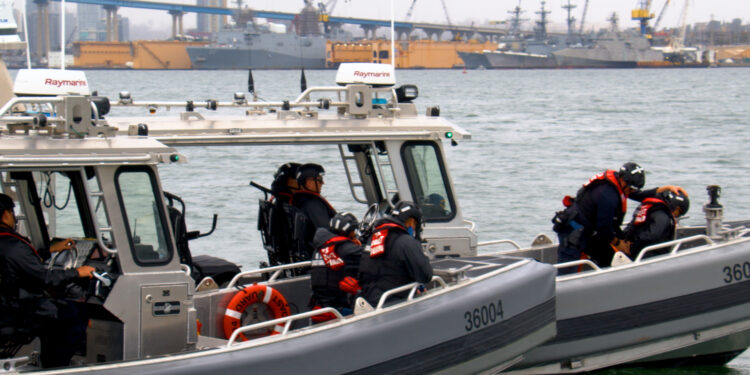 Refuerzan al triple la seguridad contra cruces ilegales en las costas de San Diego