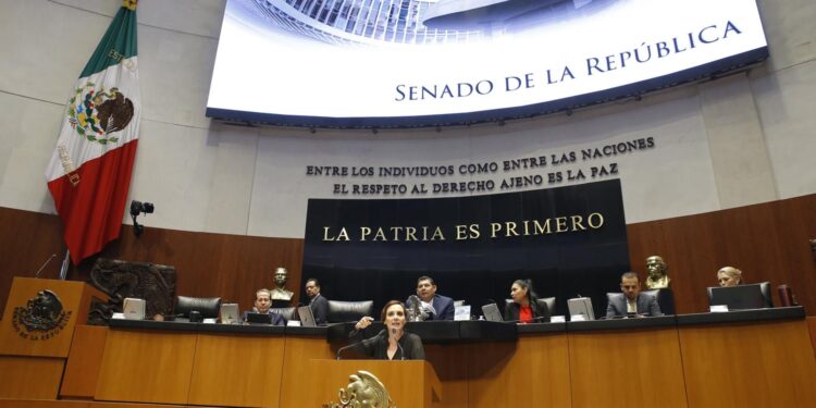 Senado avala ley que prohíbe propaganda extranjera en medios mexicanos