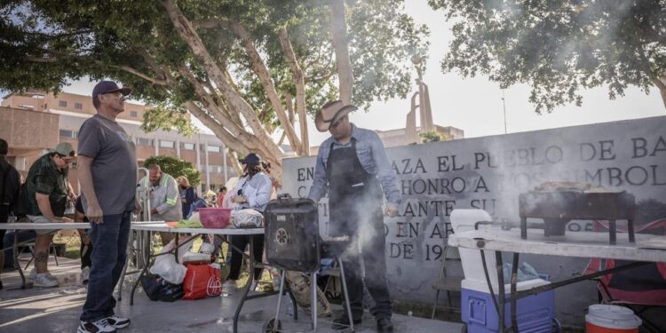 Realizan carne asada masiva como protesta contra Marina del Pilar en Mexicali