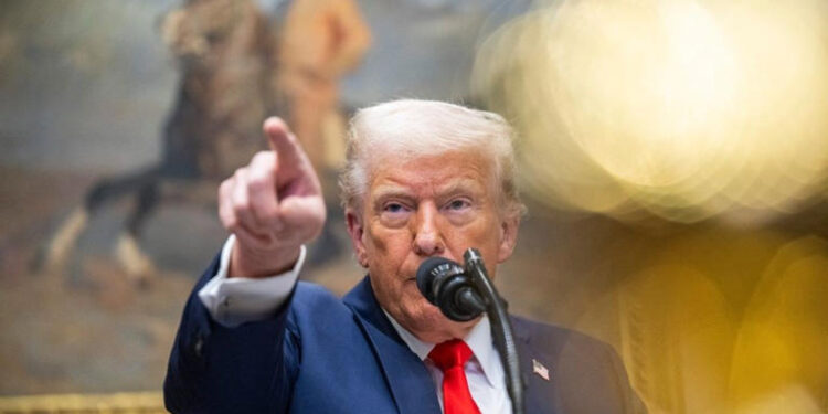 Trump propone recorte a Beca Pell, golpe a estudiantes de bajos ingresos