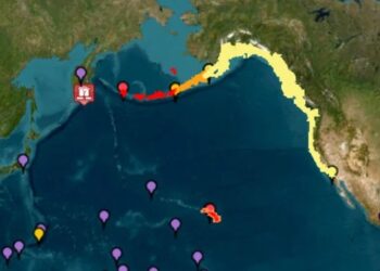 Emiten alerta en costas de California por potente terremoto en Rusia