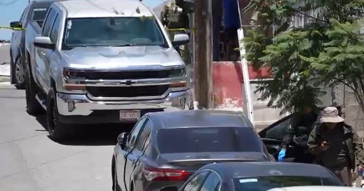 Hombre es ejecutado dentro de auto en Camino Verde Tijuana