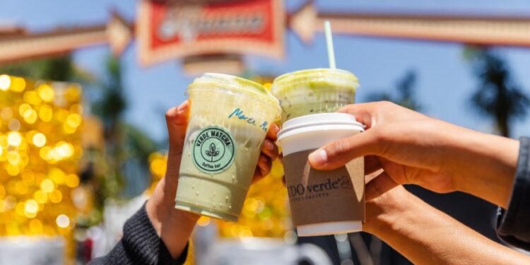 Tijuana celebra su primer Coffe Party masivo en Avenida Revolución