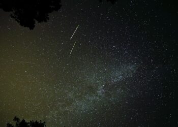 Doble lluvia de meteoros iluminará el cielo el próximo 30 de julio