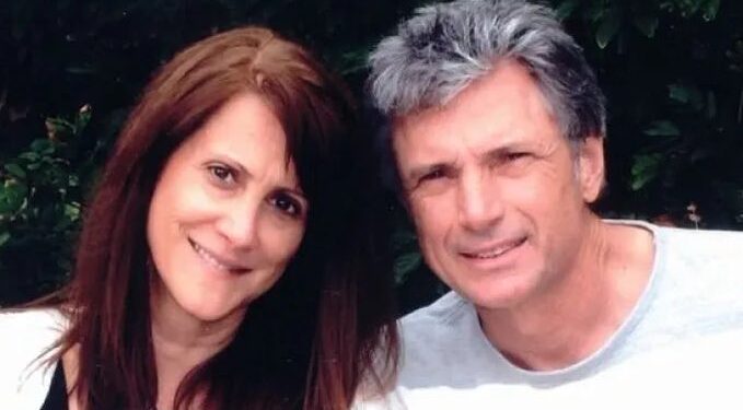 Supervisora de American Idol y su esposo fueron asesinados en su casa en Encino