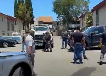 Fuerzas del orden locales no participan en operativos migratorios, solo mantienen la seguridad, afirman