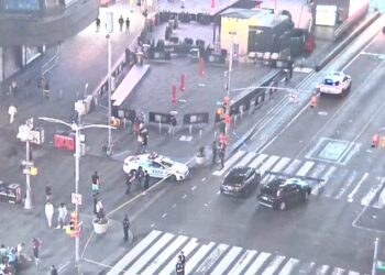 Menor de edad protagoniza tiroteo en Times Square