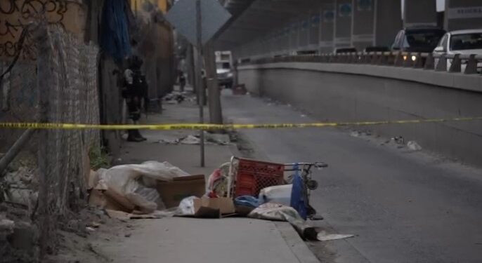 Hallan cuerpo con signos de violencia en un carrito de súper en Tijuana