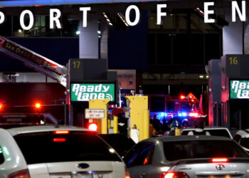 Pausan operaciones en garitas en memoria de los caídos en los ataques del 9/11