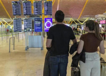 Caos en aeropuertos europeos por ciberataque a empresa de servicios aéreos