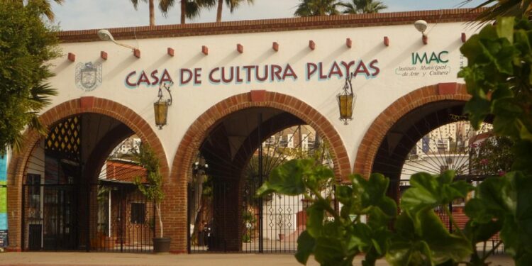 Retirarán frontispicio ornamental de la Casa de la Cultura de Tijuana
