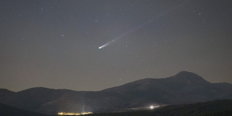 Cometa Lemmon será visible en México y Estados Unidos