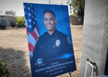 Nombran parque en Clairemont en honor al Oficial Austin Machitar