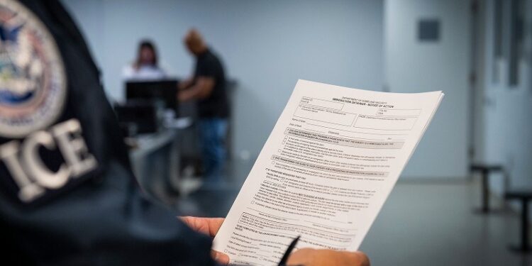 Corte Federal evaluará intercambio de datos fiscales con inmigración