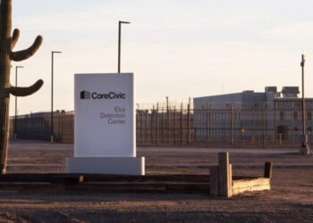 Familia denuncia negligencia tras suicidio de hijo tras acoso escolar en escuela de Coronado