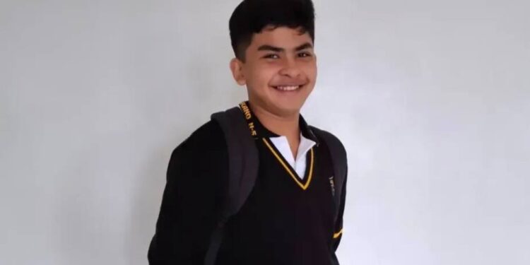 Buscan a Andrés, joven desaparecido en Rosarito