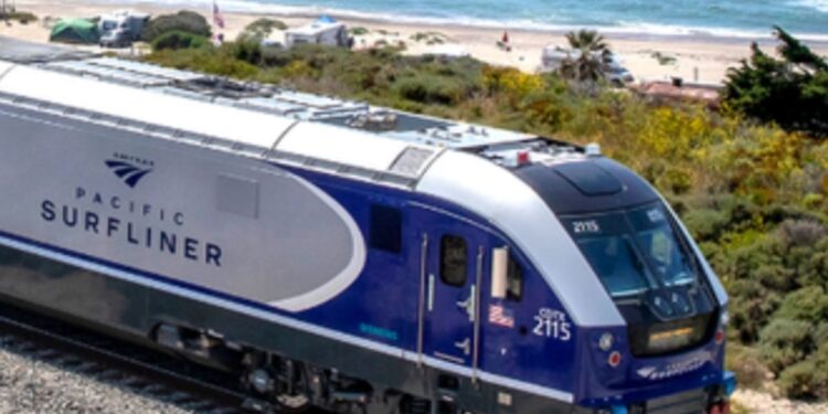 Amtrak Pacific Surfliner recupera operación previa a la pandemia