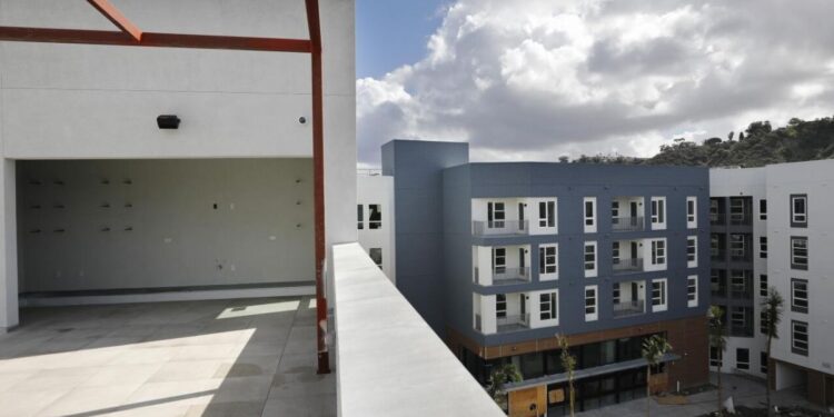 San Diego encabeza aprobaciones de nuevos apartamentos en California