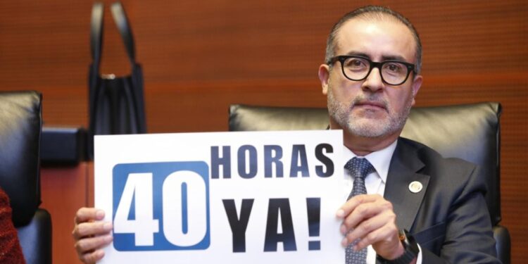 PAN vota a favor de reducir la jornada laboral a 40 horas y plantea ajustes a la reforma