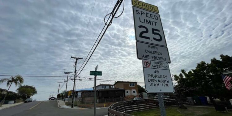 La ciudad San Diego lanza plan para bajar límites de velocidad y prevenir accidentes viales