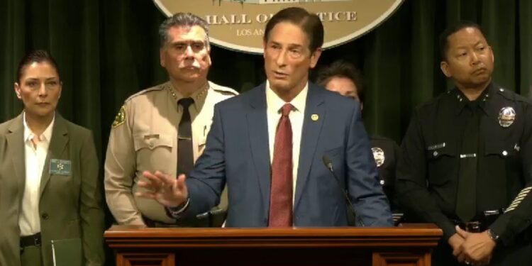 Rescatan a menores víctimas de tráfico sexual en California