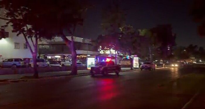 Tiroteo dejó un muerto y un herido en bar de la Plaza del Zapato en Tijuana