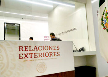 SRE ofrece protección consular a mexicanos en Medio Oriente tras ataques a Irán