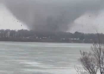 Tormentas y tornados dejaron cuatro muertos en Michigan