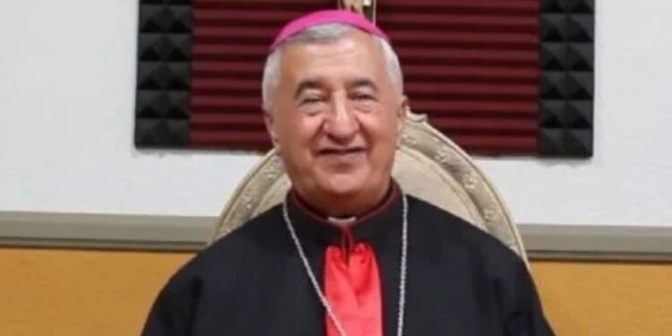 Papa acepta renuncia de obispo caldeo de San Diego tras arresto por presunto desvío de fondos