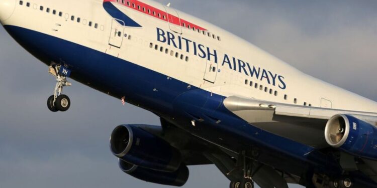 Aerolínea suspende vuelos a Abu Dabi hasta finales de año por incertidumbre en el espacio aéreo