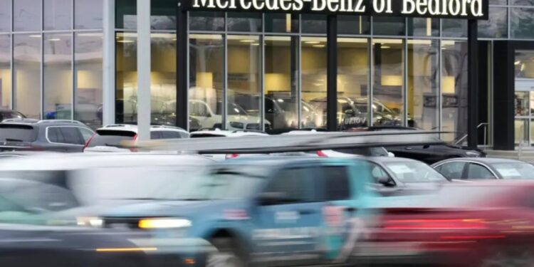 Demanda de estados desafía aranceles comerciales impuestos por Trump