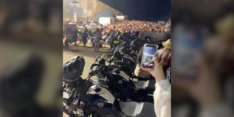 Avalancha en Carnaval de Ensenada genera alertas de seguridad