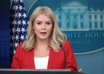 Casa Blanca no descarta reclutamiento militar por guerra en Irán