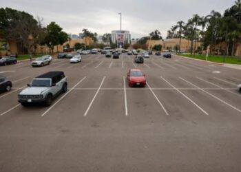 El costo del estacionamiento en Balboa Park, está castigando el acceso a la cultura