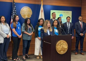 Asilo para ancianos sometía con amenazas a migrantes a trabajar sin descanso y con pagos mínimos